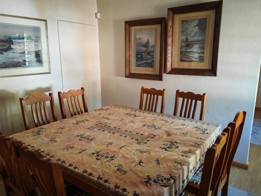 6 Bedroom Property for Sale in Joubertina Eastern Cape